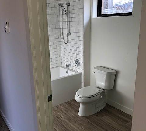 5th image of 515 N Adams St APT 2