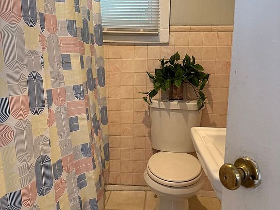 5th image of 1210 Roberts Howell N 12th 1/2 #1303-1211