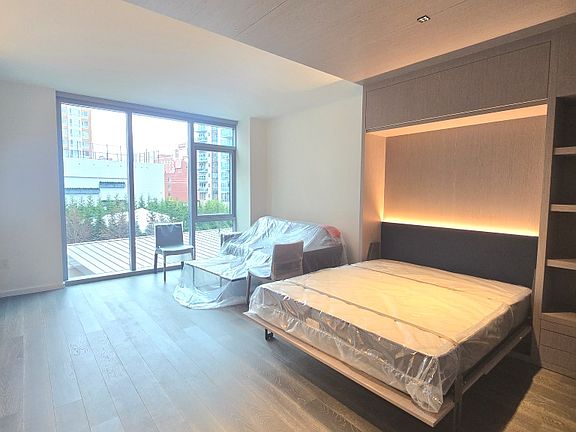 4th image of 133-36 37th Ave #5M