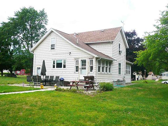 5th image of 1403 Losey Ave