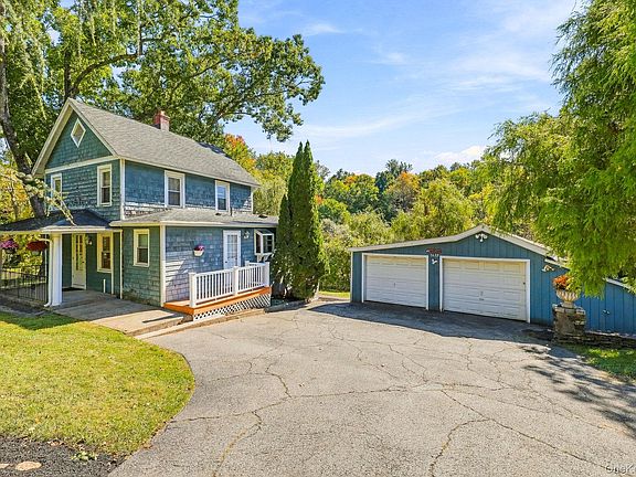 3rd image of 1475 Croton Lake Road