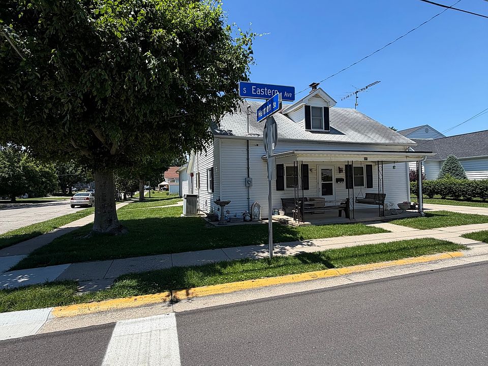 1st image of 221 S Eastern Ave