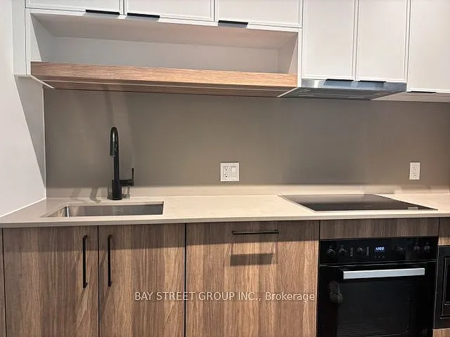 91 Montclair Ave #305 — Photo 5