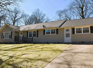 1039 Stewart Ave, Florence, AL 35630