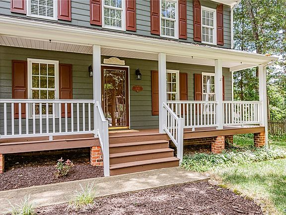 2nd image of 9240 Castle Tower Pl