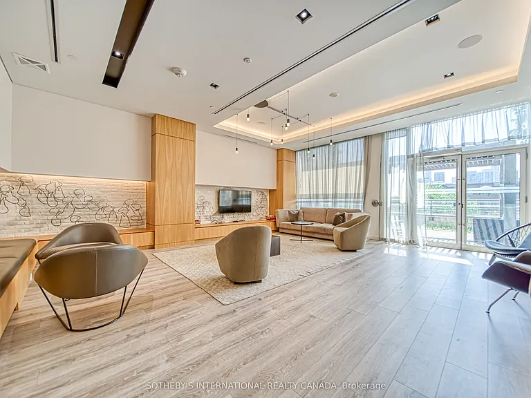 200 Sackville St #Penthouse 08 — Photo 34