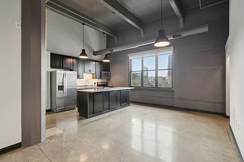 Floor plan Large Studio