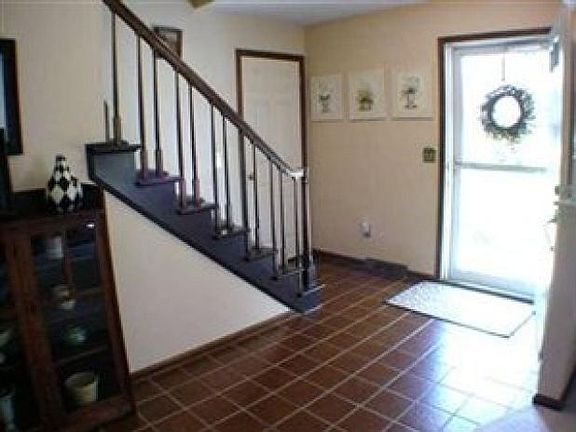 4th image of 8017 Meloria Ln