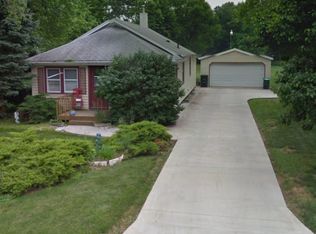 6496 NW 54th Ct, Johnston, IA 50131