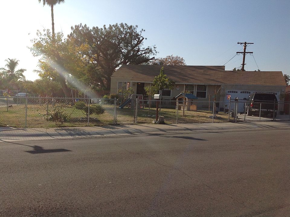 1st image of 1022 E Rosewood Ct