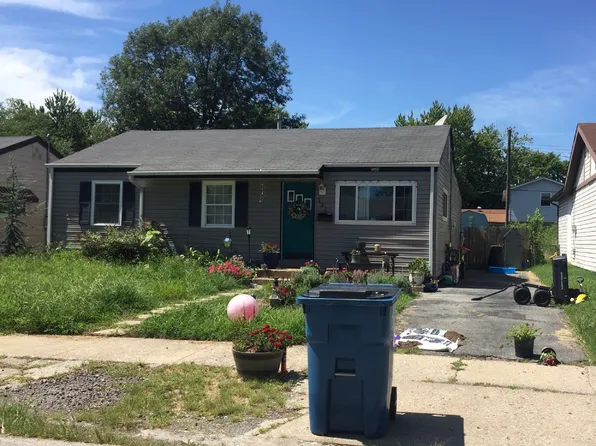 131 Briarcliff Dr, Granite City, IL 62040