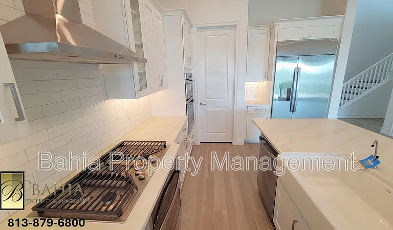 1074 Seagrape Dr — Photo 15