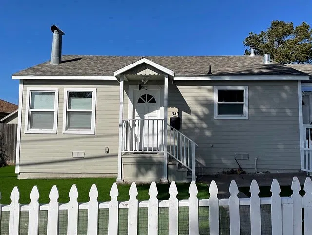 2 bed, 1000 sqft, $5,000 — Photo 1