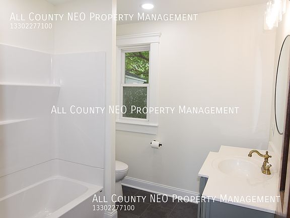 5th image of 198 Broad St Unit 1