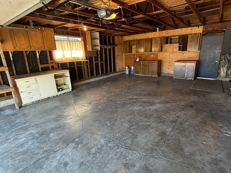 408 Pinehurst Dr — Photo 15