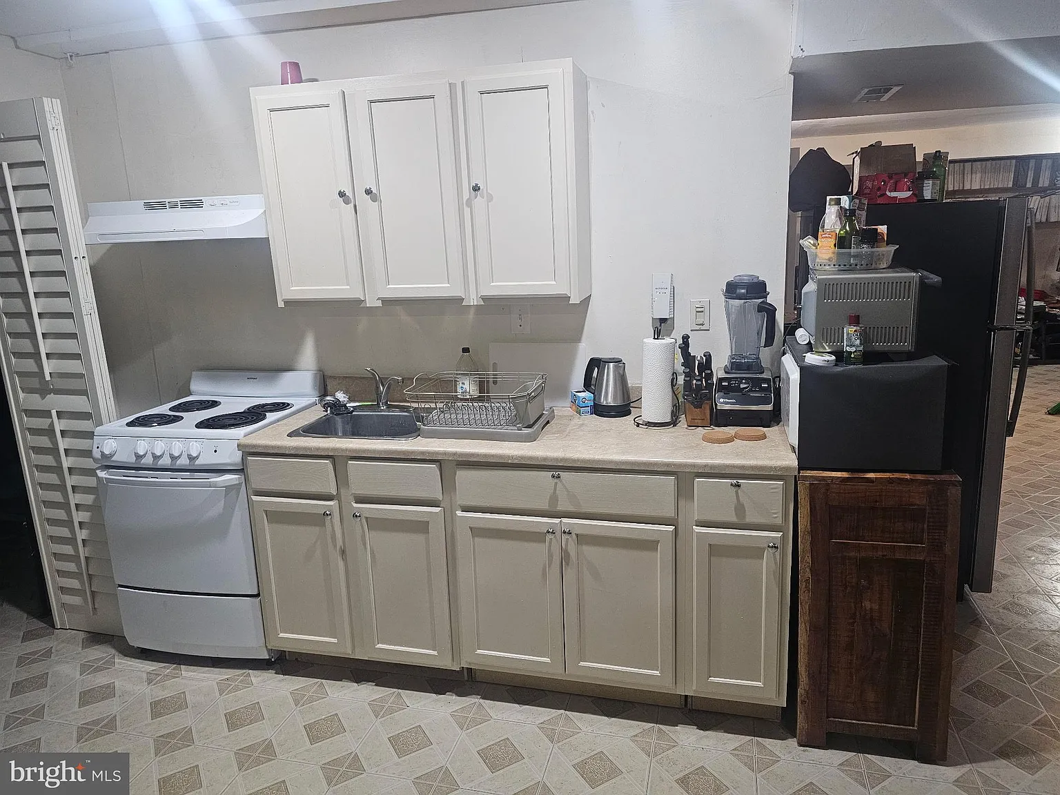 1 bed, 2593 sqft, $1,500 — Photo 3