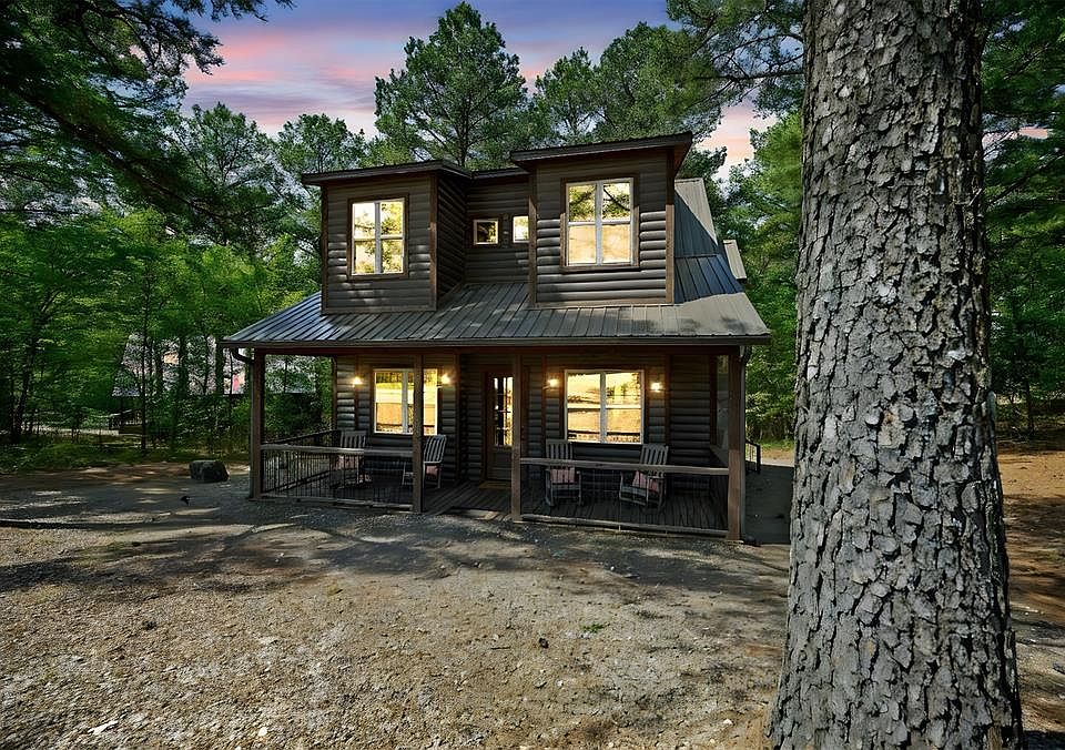 1st image of 496 Mountain Pine Trl