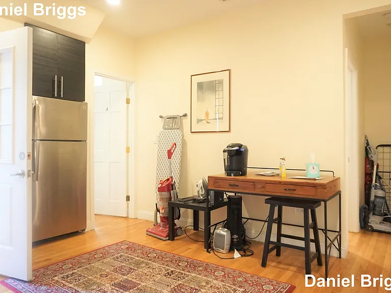 1801 Beacon St #4 — Photo 9