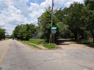 1900 Airport Blvd, Mobile, AL 36606