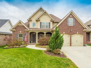 1133 Whisper Trace Ln, Knoxville, TN 37919