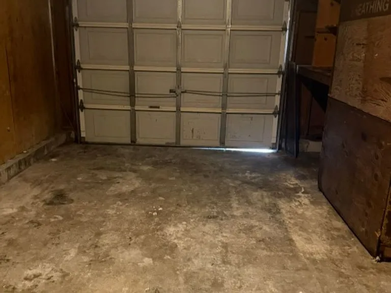 327 McCotter Blvd — Photo 11