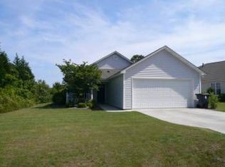 131 N Belvedere Dr, Hampstead, NC 28443