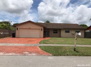 10611 SW 139th Ave, Miami, FL 33186