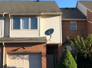 1653 Harding Cir, Whitehall, PA 18052