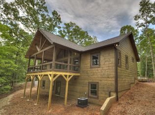 570 Mango Ln, Ellijay, GA 30540