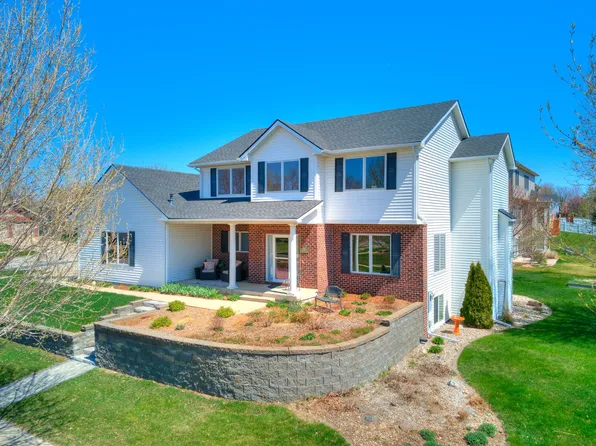 3347 Foxley Dr, Ames, IA 50010