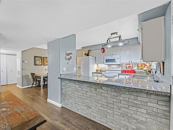 5th image of 2725 S Nellis Blvd Unit 1099
