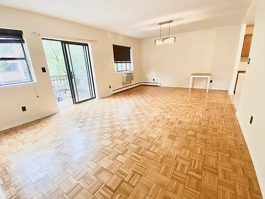 Rented by Papp Realty | media 11