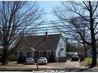 60 N Turnpike Rd, Wallingford, CT 06492