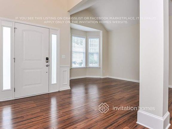 4th image of 5600 Keowee Way