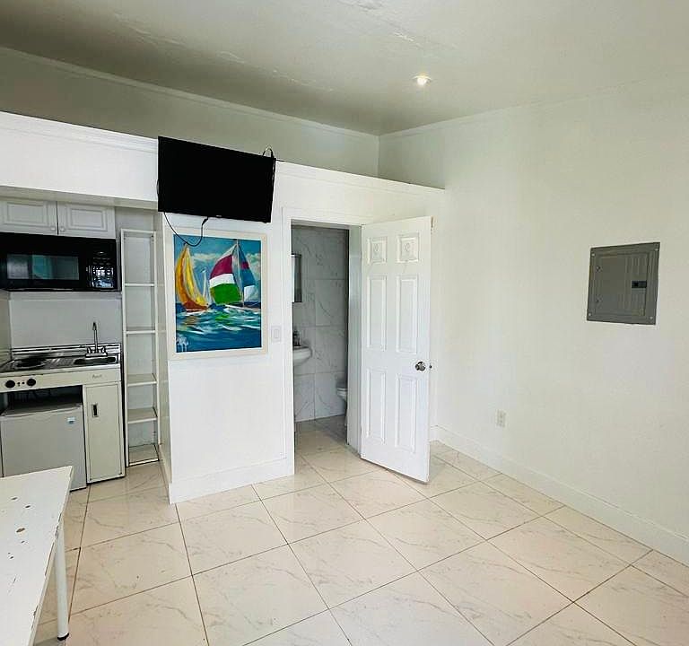 2nd image of 14520 NE 18th Ave #2
