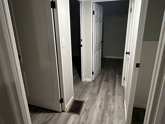 5th image of 1645 Thalia Ave