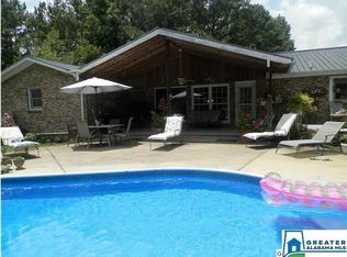 267 Mountainview Cir, Munford, AL 36268