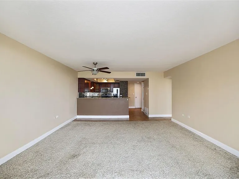 450 Treasure Island Cswy #502 — Photo 36