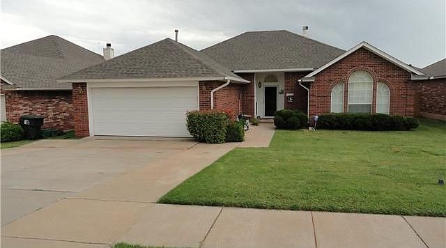 1st image of 2809 Weymouth Ct