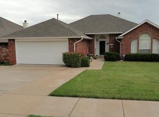 2809 Weymouth Ct, Norman, OK 73071