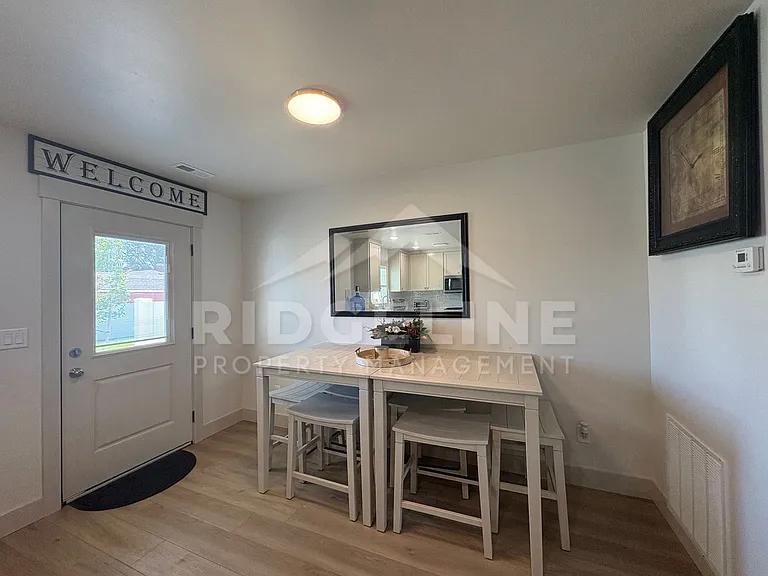 1322 Boston Ct — Photo 4