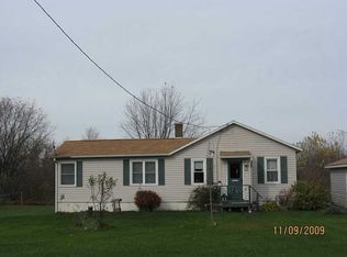 11832 Peabody Rd, North East, PA 16428