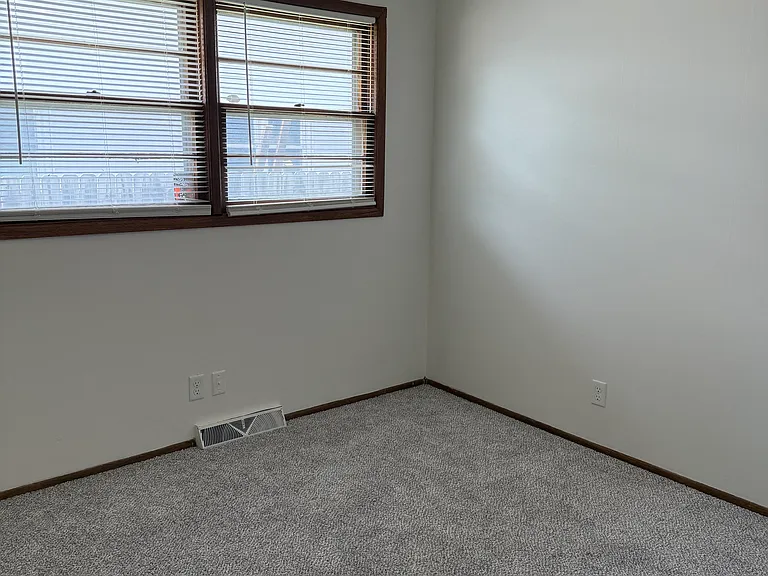 9100 W Suncrest St — Photo 17