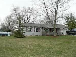 1st image of 15573 Valleyview Dr