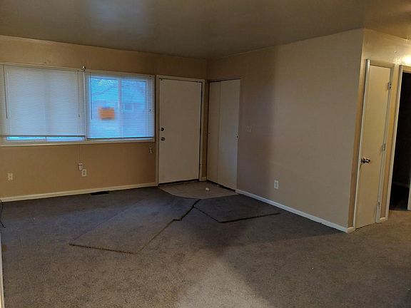 5th image of 24 Carma Dr