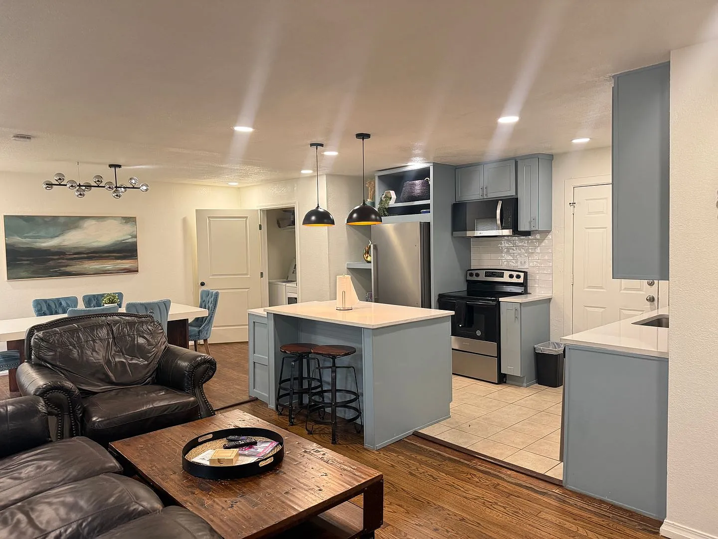 Charming Updated 2-Bedroom Near Wheeler District! — Photo 1