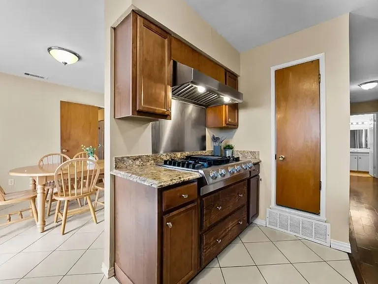 Cadenza Ln — Photo 3