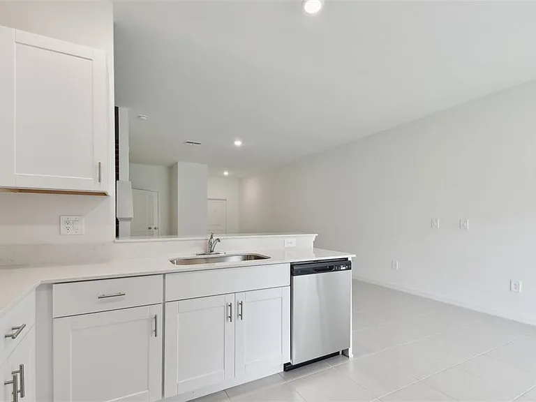 2665 Buttercup Lucine Ln — Photo 16