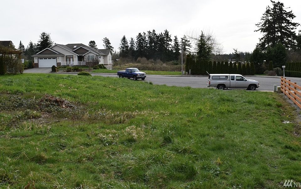1st image of Seaside Dr