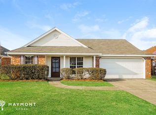 121 Cedar Spring Cir, Pearl, MS 39208
